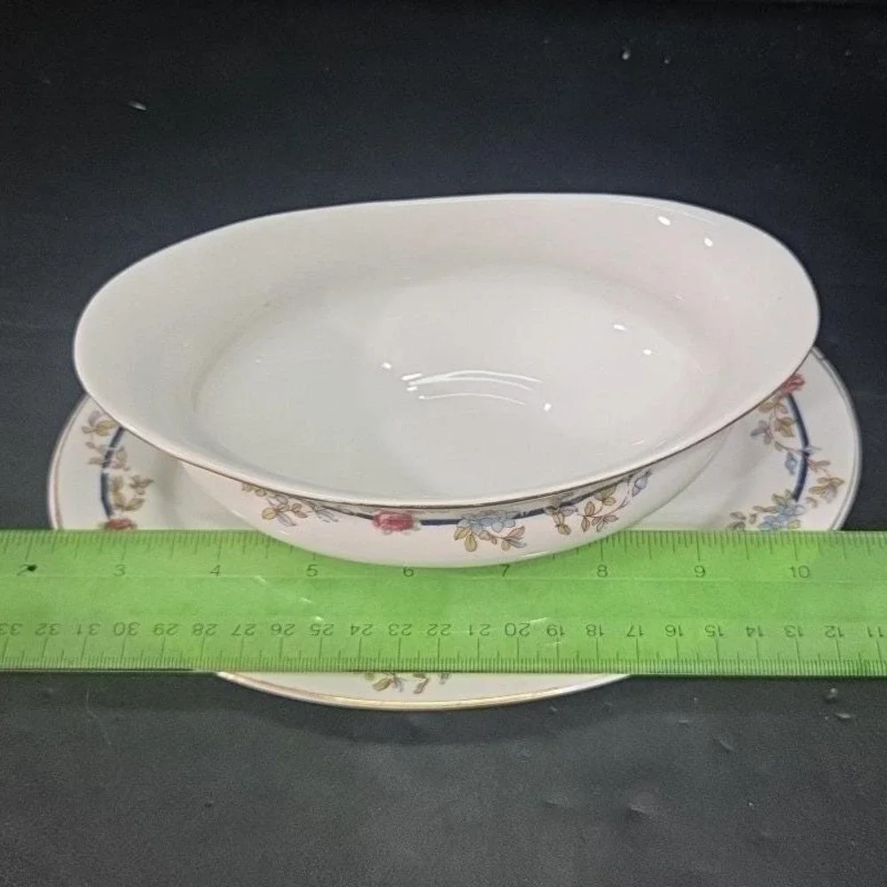 Victoria Czechoslovakia Fine China Gravy Boat, Underplate Attached Vtg Tableware